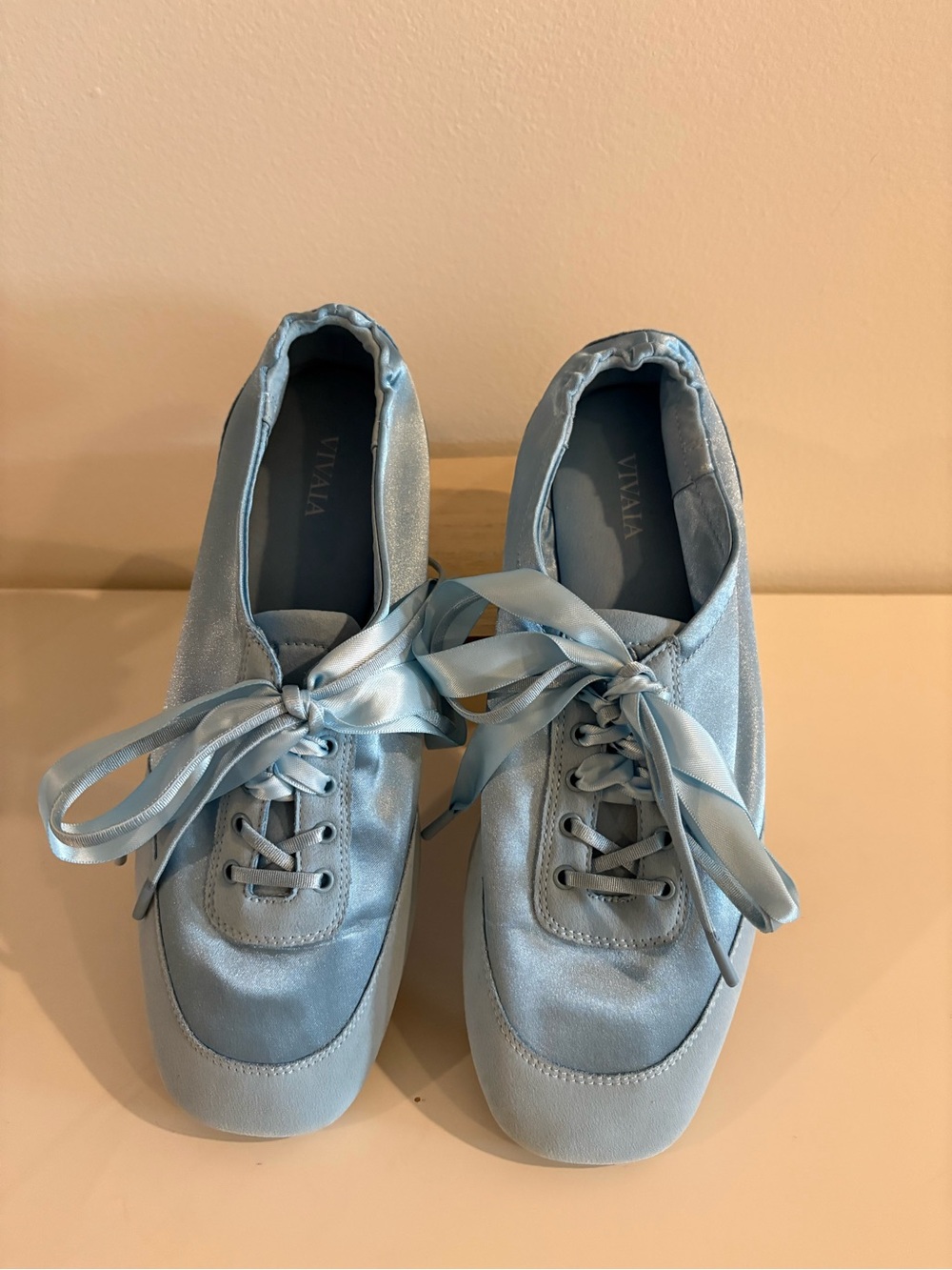 Vivaia || Square-Toe Lace-Up Sneakerina Cristina Satin Blue 39 US 8 - Picture 3 of 9